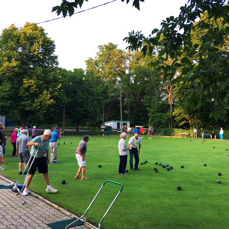 Residential Lawn bowling facility photo